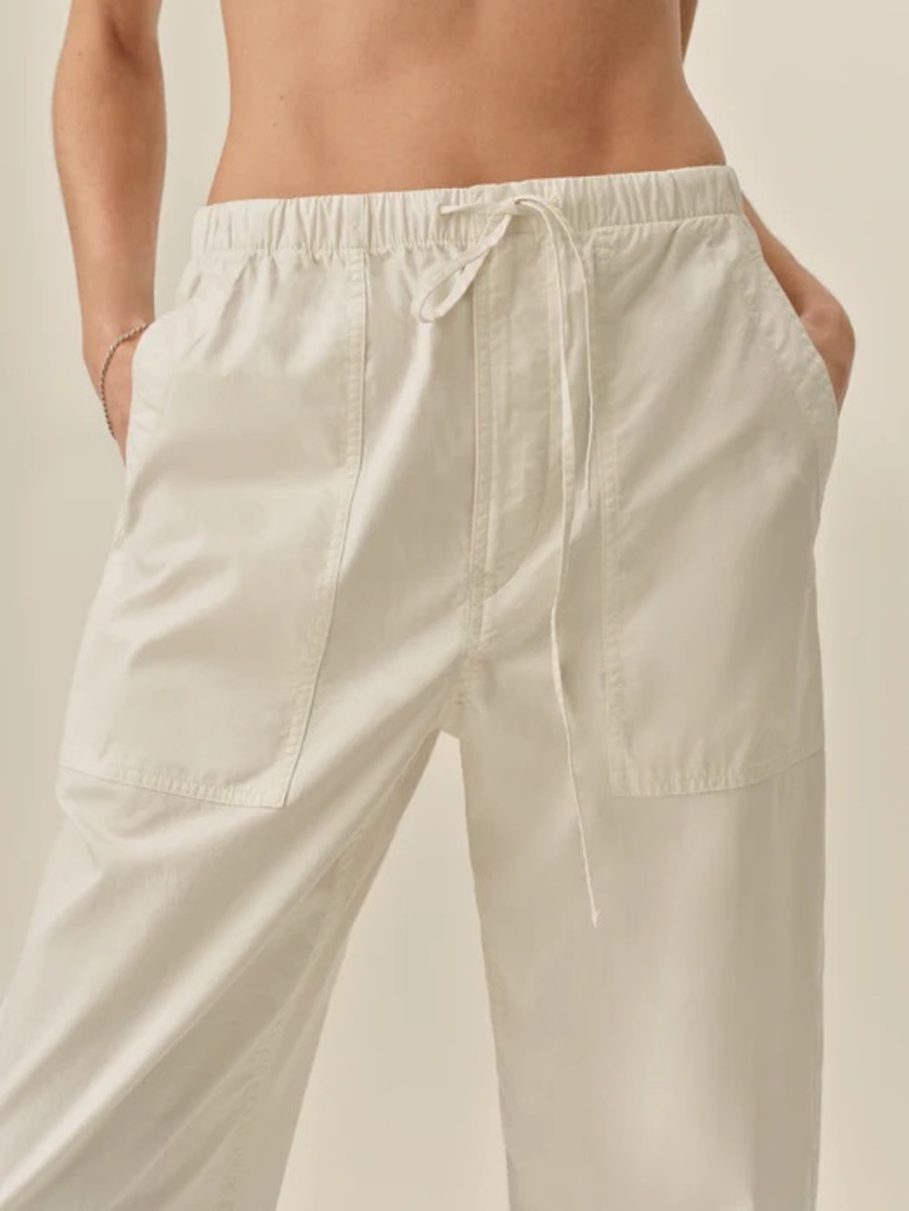 Buck Mason Parachute Poplin Pull-On Pant in Natural 🤍